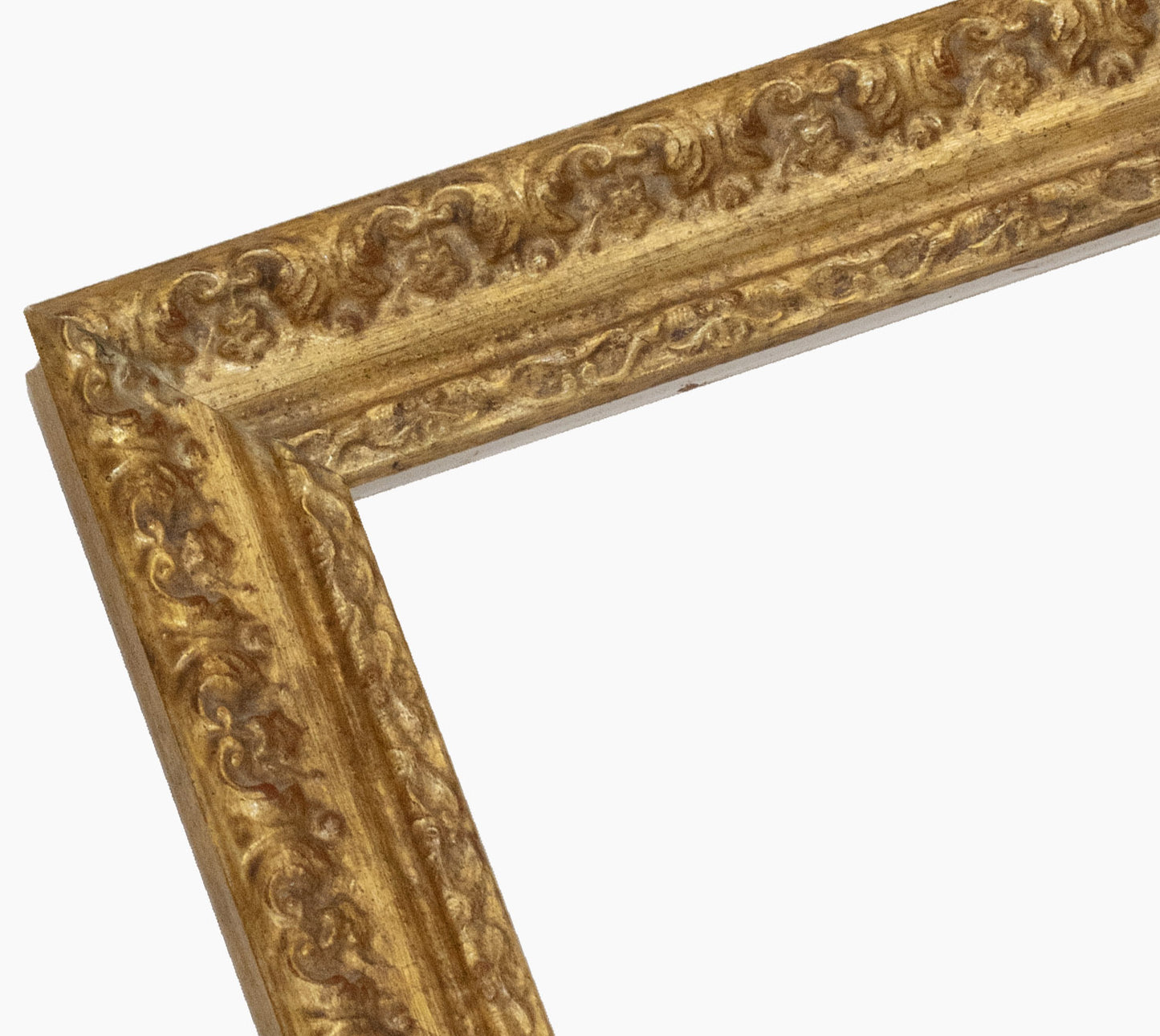 Cadre d'or en bois sur mesure 495.010