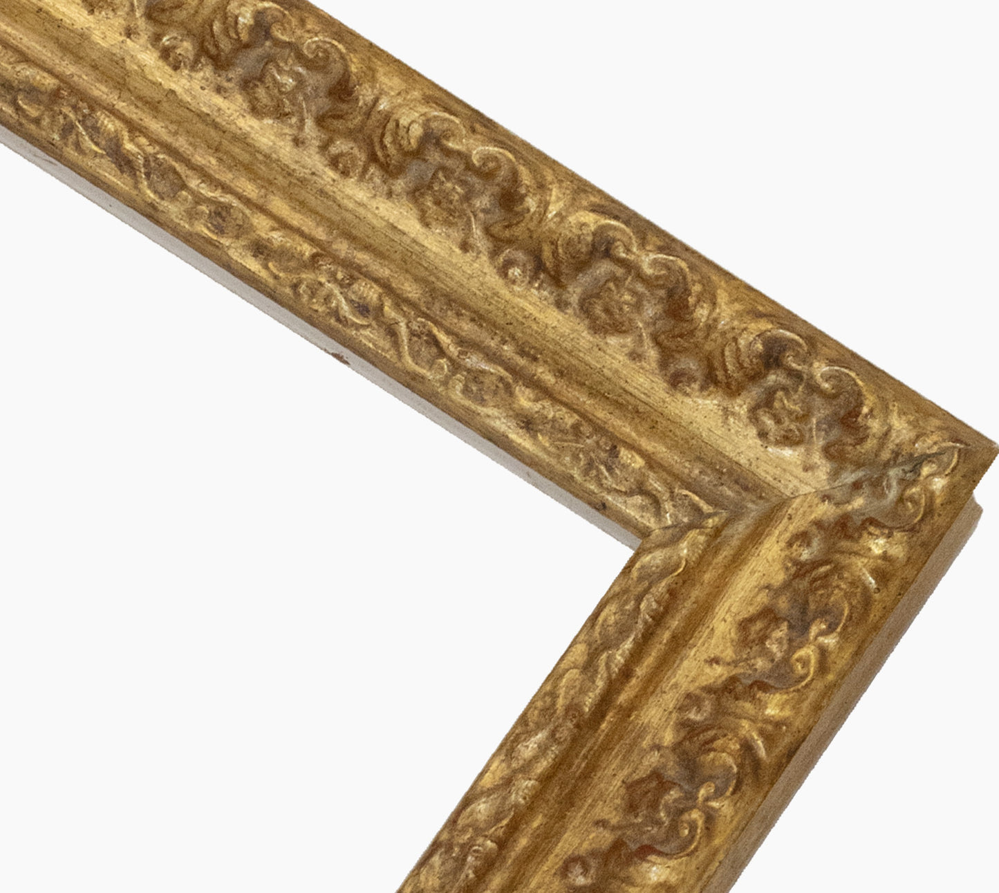 Cadre d'or en bois sur mesure 495.010