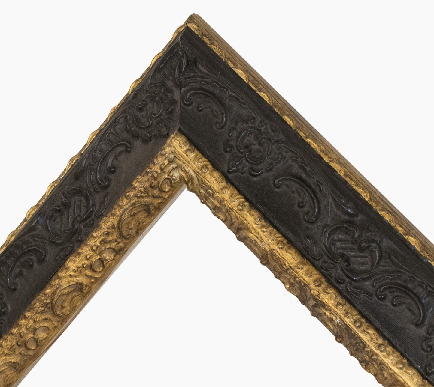 Cadre noire et or en bois sur mesure 634.601