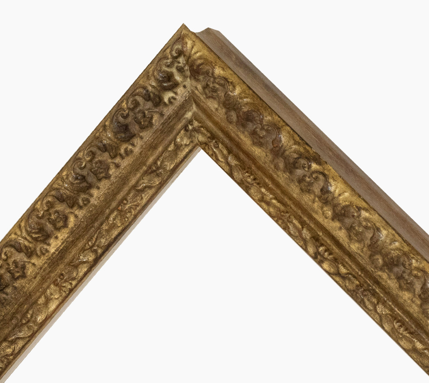 Cadre d'or en bois sur mesure 495.230