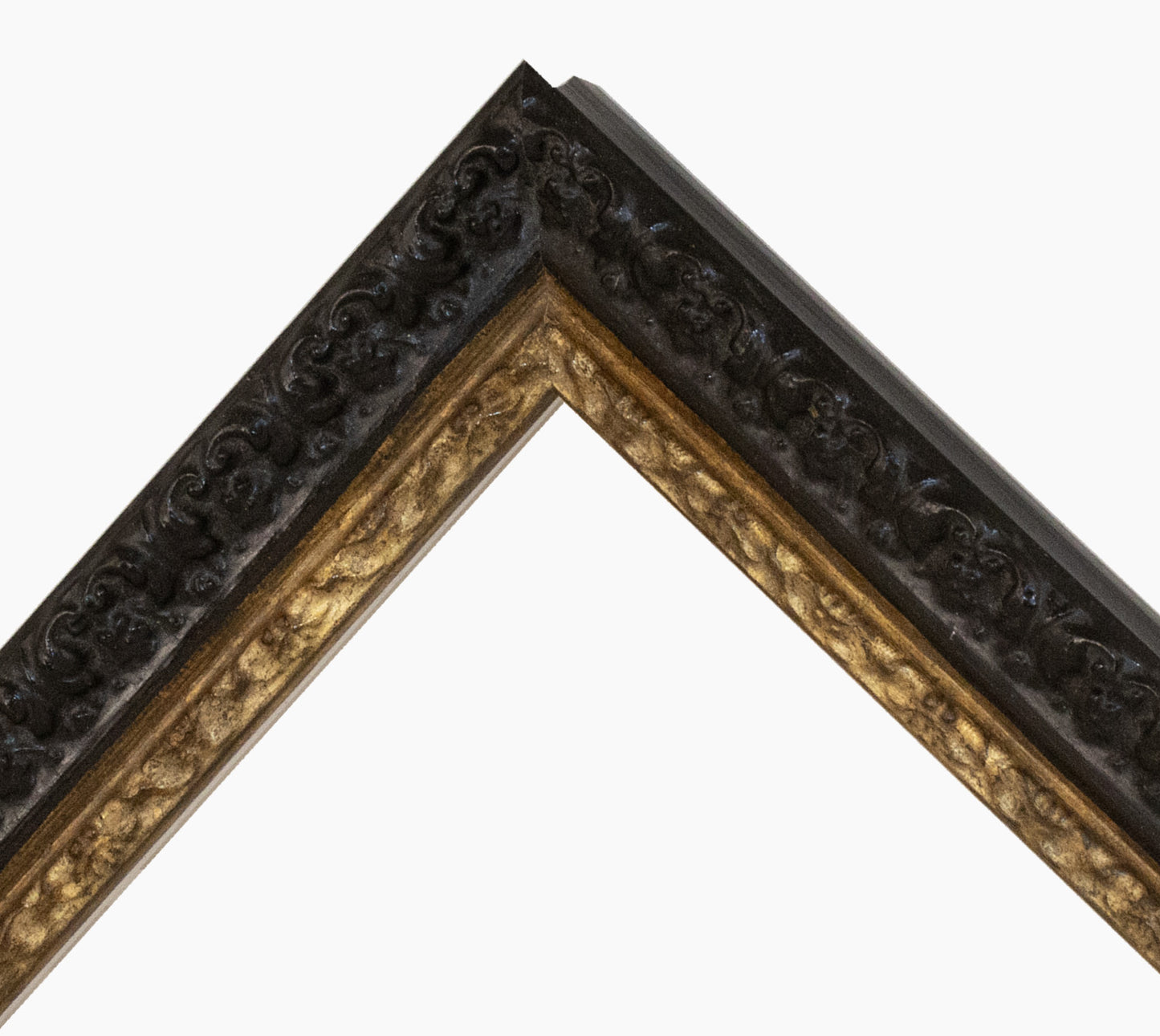 Cadre noire et or en bois sur mesure 495.601