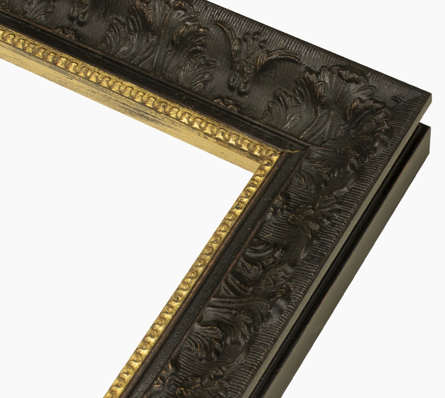 630.601 cadre en bois noire à cire avec fil d'or mesure de profil 60x55 mm Lombarda cornici S.n.c.