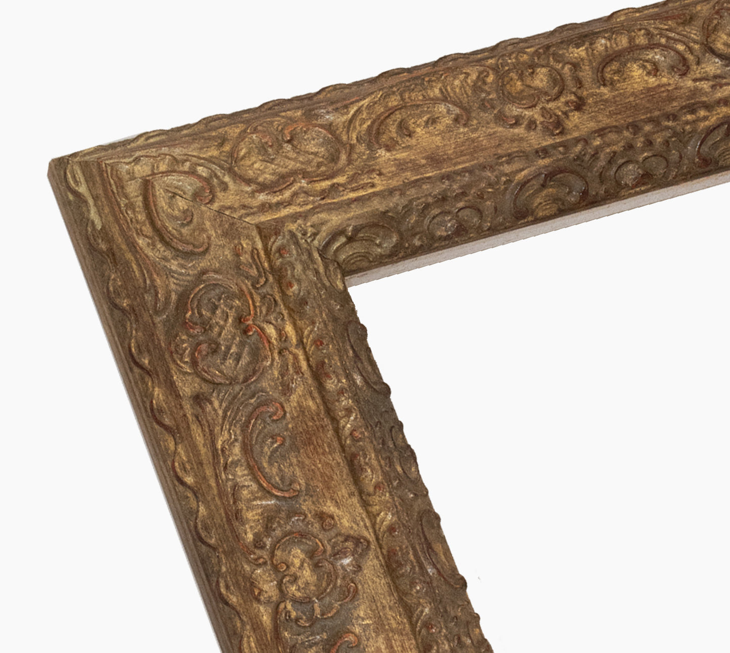Cadre d'or en bois sur mesure 634.230