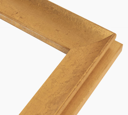 Cadre d'or en bois sur mesure 446.300